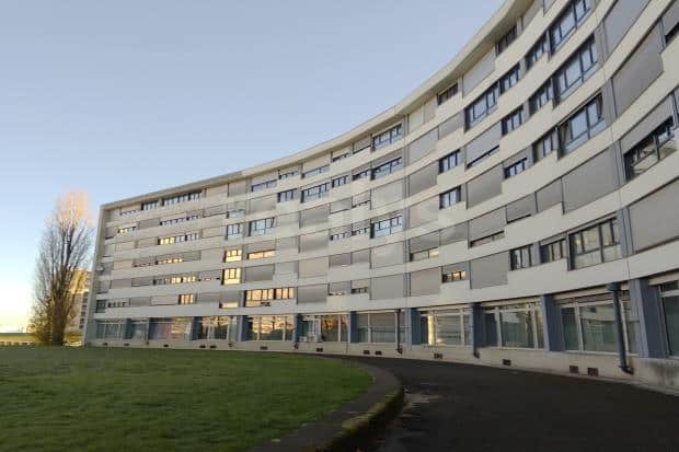 PrivaliaPlace de parc extérieure située au Grand-Lancy