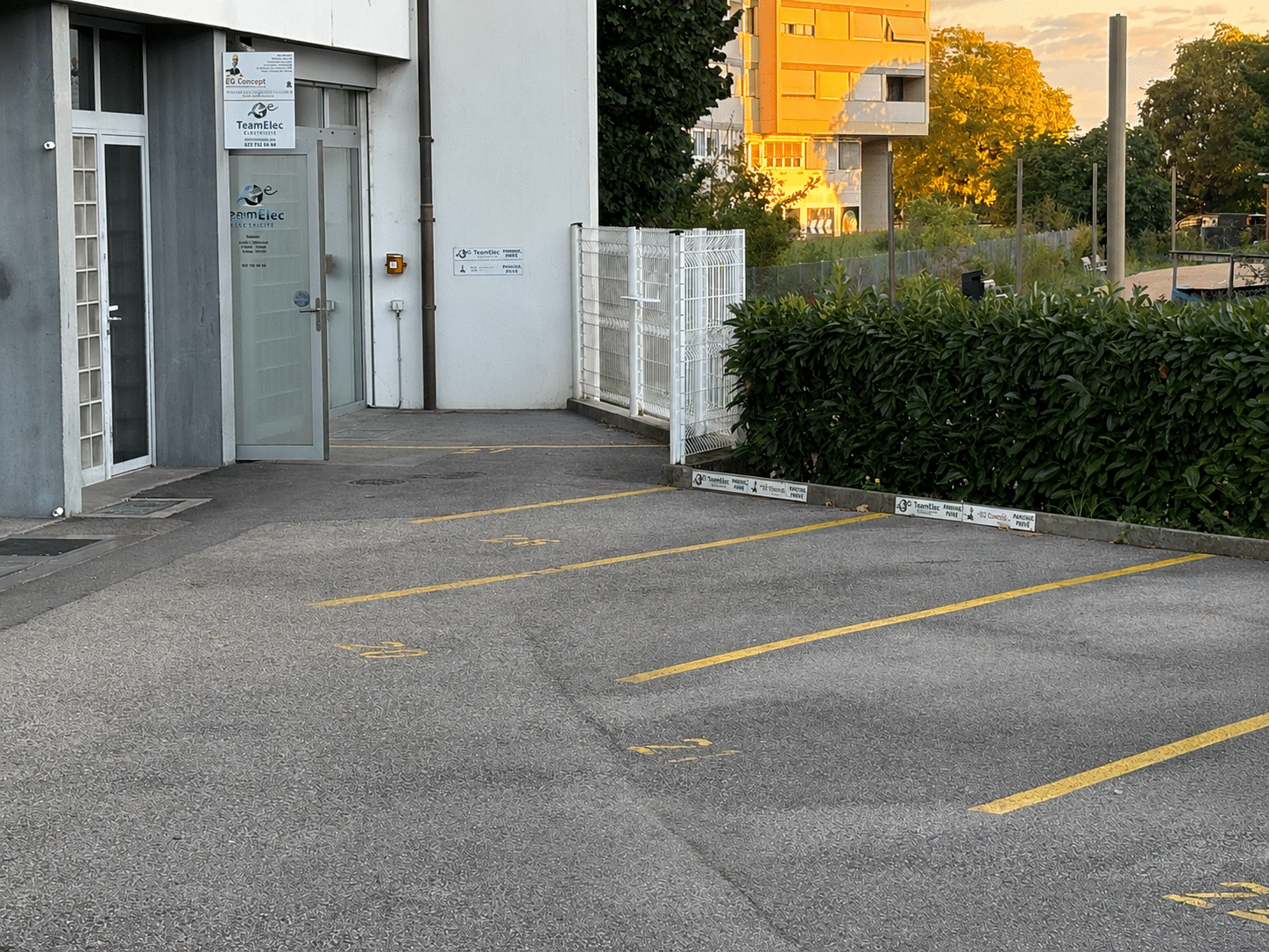 PrivaliaPlace de parking extérieure (deux roues) située au Grand-Lancy
