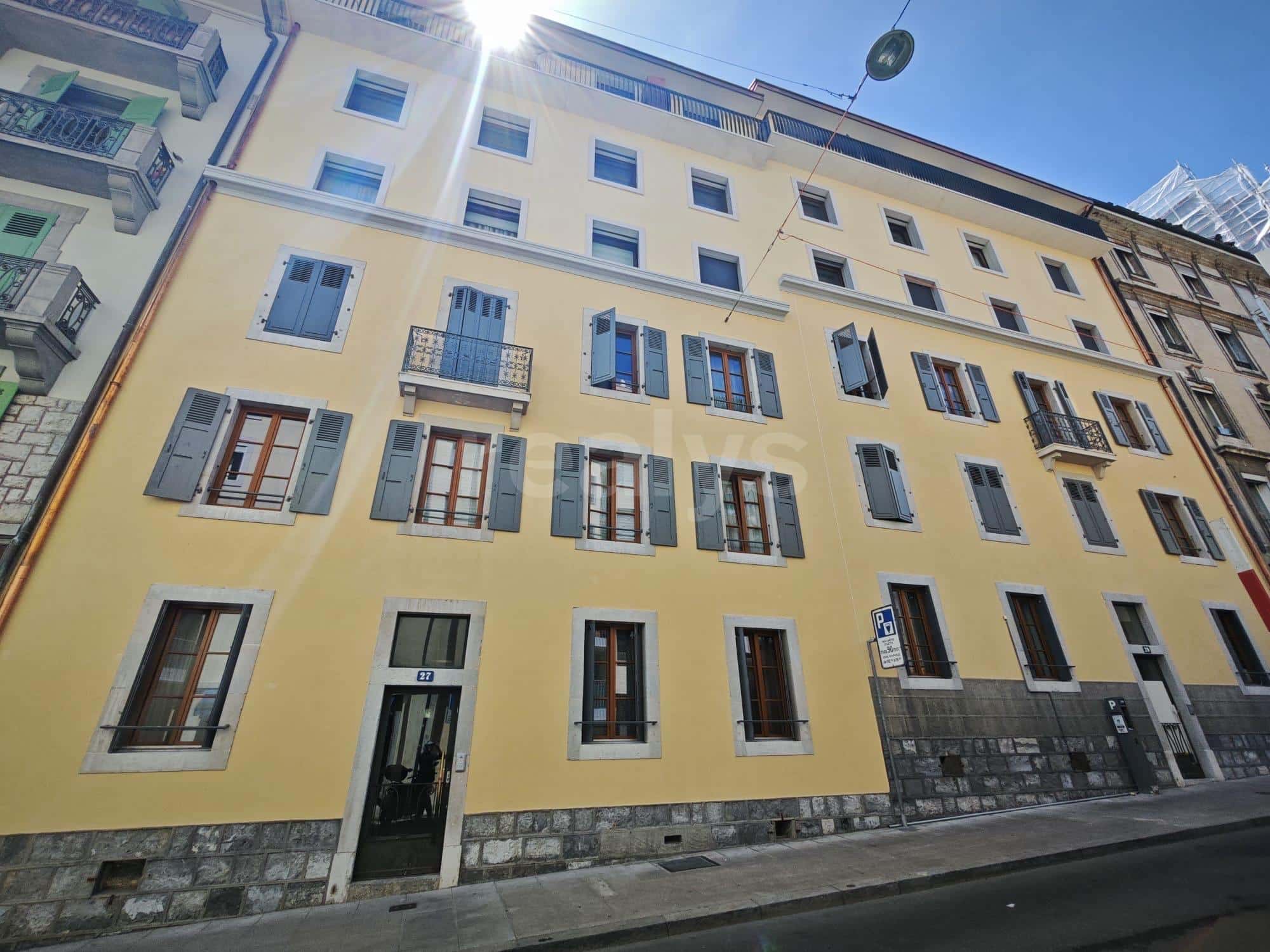 PrivaliaAppartement de 1.5 pièces au 2ème étage situé aux Pâquis