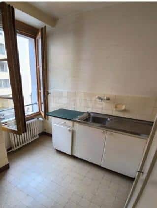 PrivaliaStudio au 1er étage situé aux Pâquis