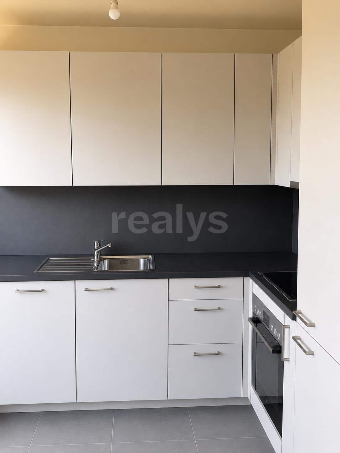 PrivaliaAppartement de 2 pièces au 6ème étage situé à Champel