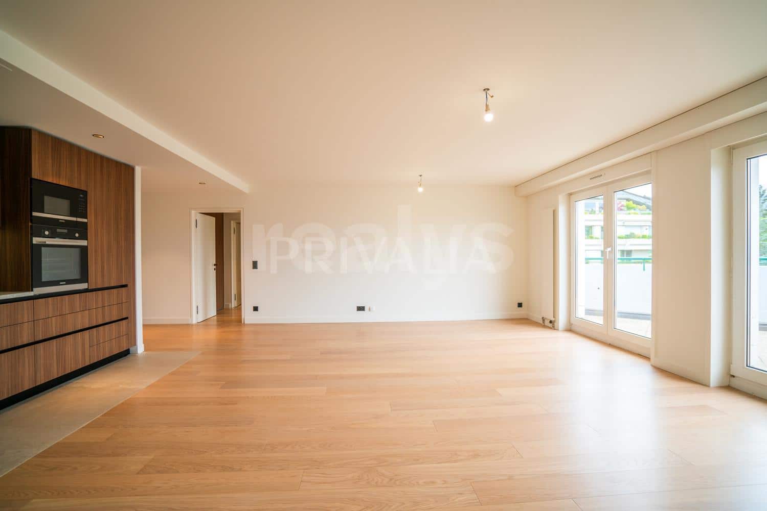 PrivaliaSuperbe appartement contemporain avec deux terrasses et vue dégagée sur la ville