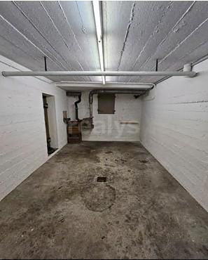 PrivaliaDépôt d’env. 50 m2 à louer aux Pâquis au 1er sous-sol