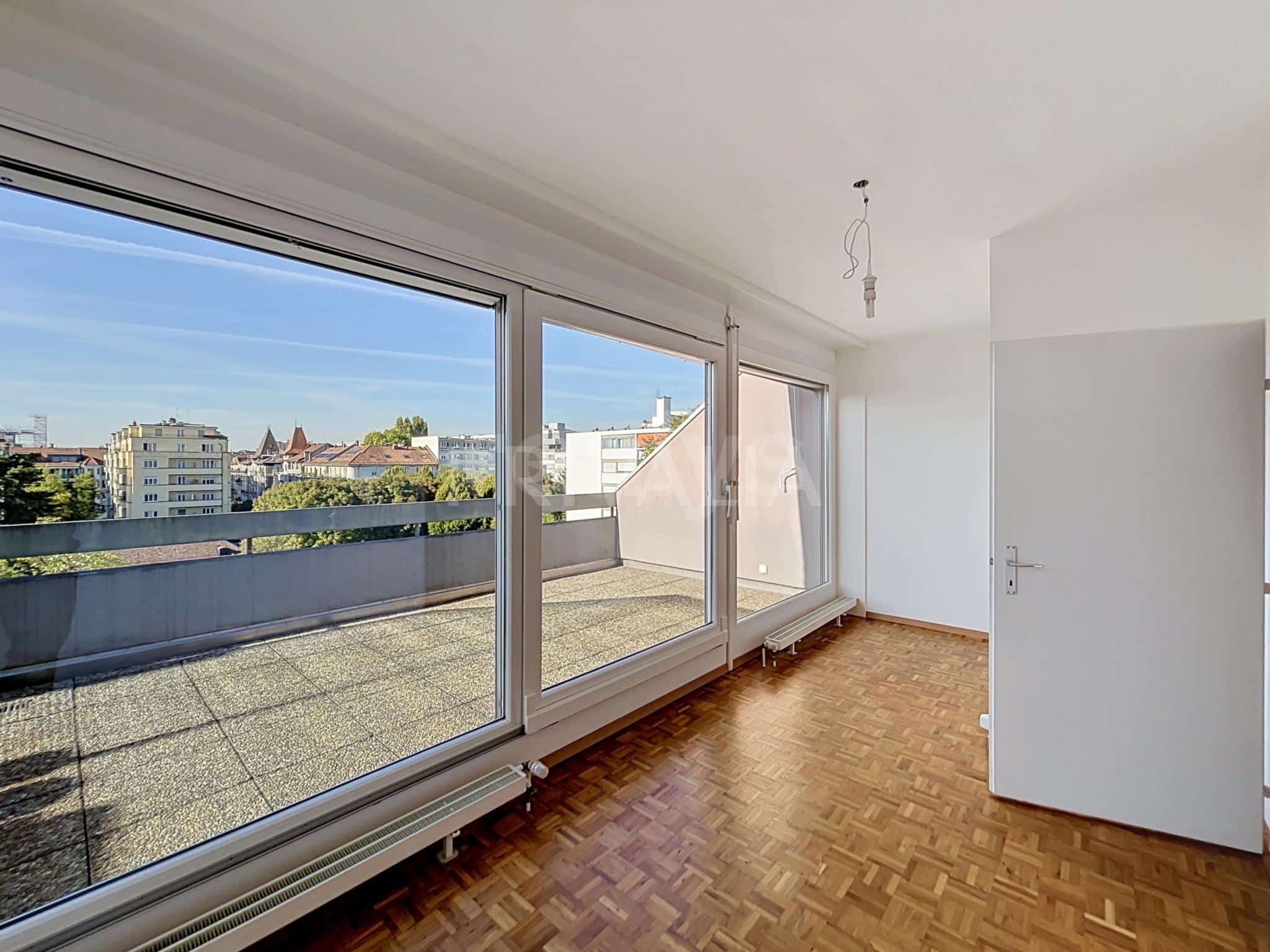 PrivaliaBeau duplex avec terrasses