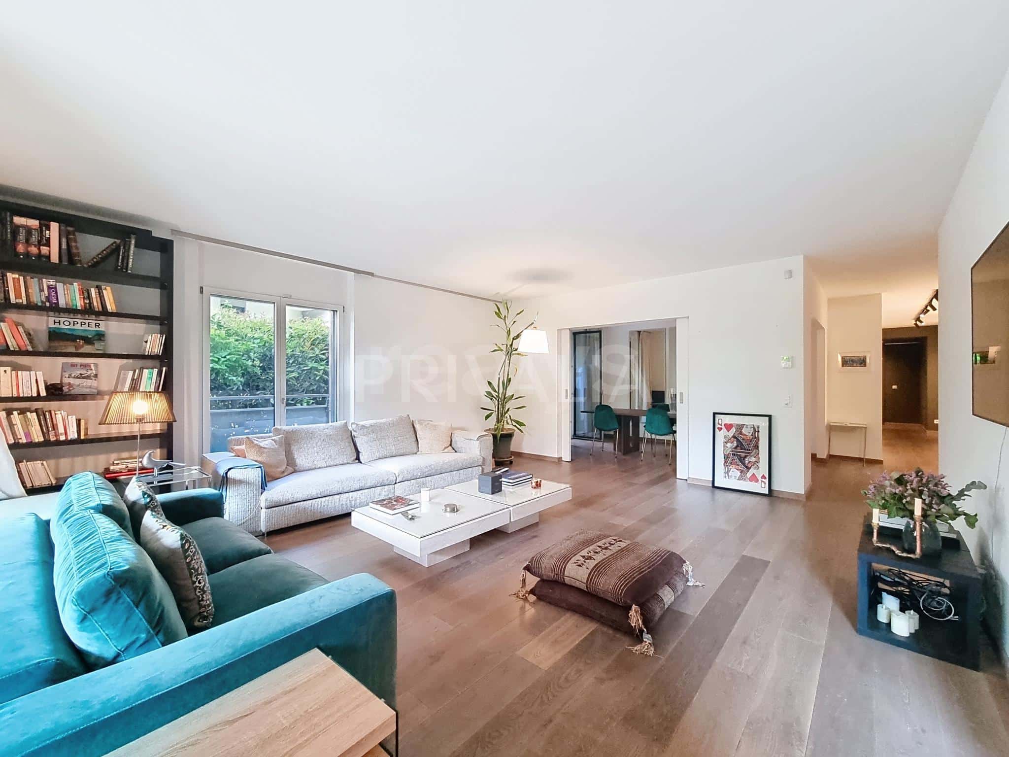 PrivaliaBel appartement contemporain meublé en rez-de-chaussée avec terrasses