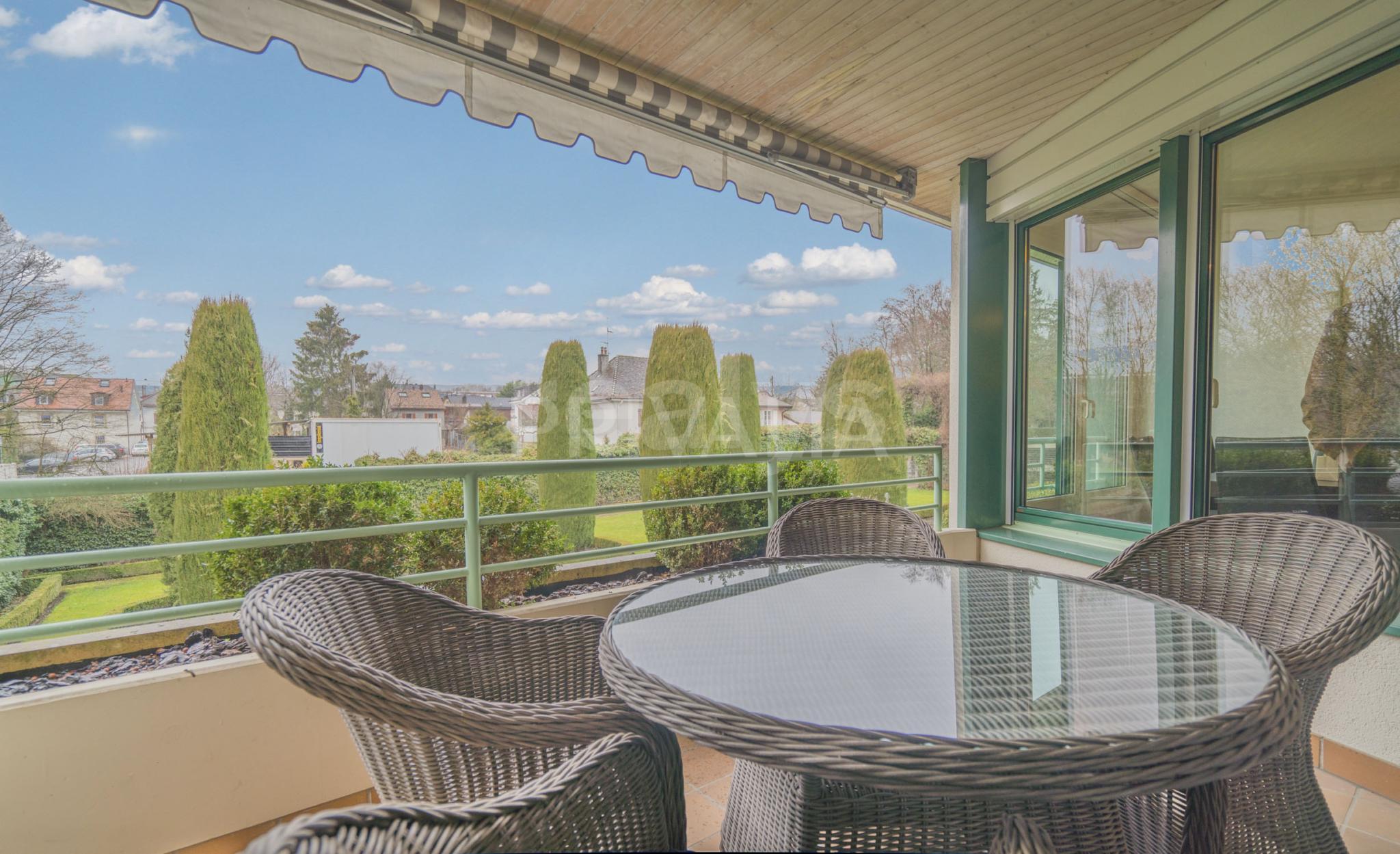 PrivaliaSuperbe duplex avec terrasse de 75 m2 dans une résidence sécurisée, à quelques pas du Lac