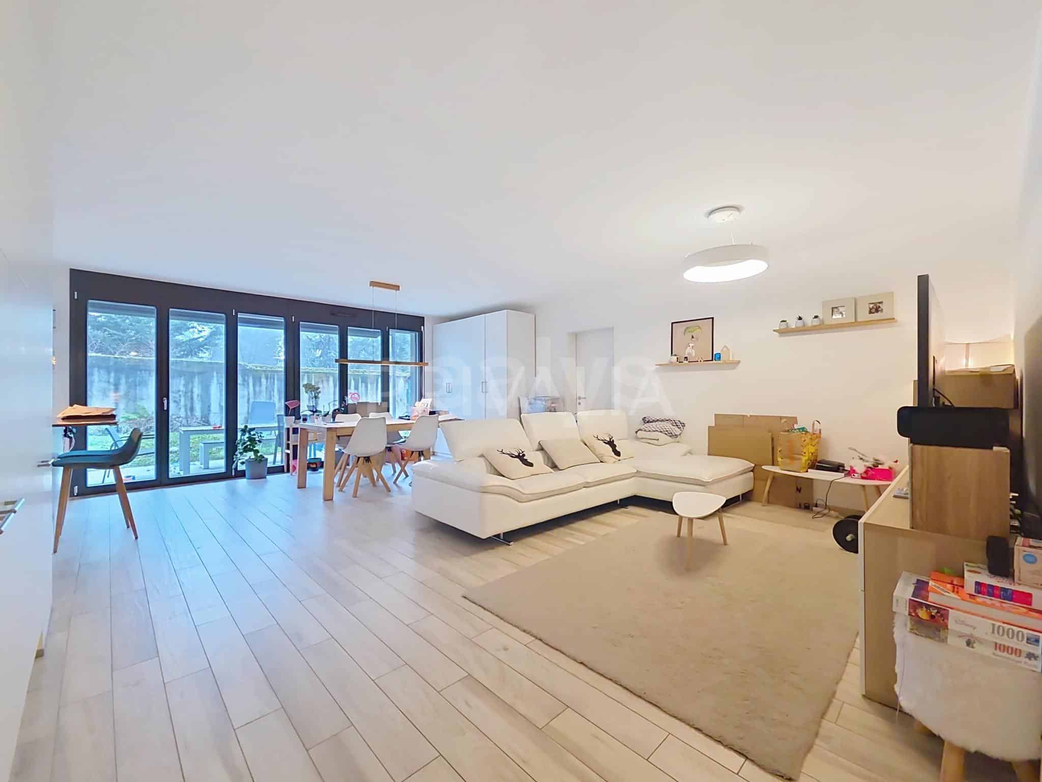 PrivaliaSpacieux appartement familial avec jardin dans un environnement villageois