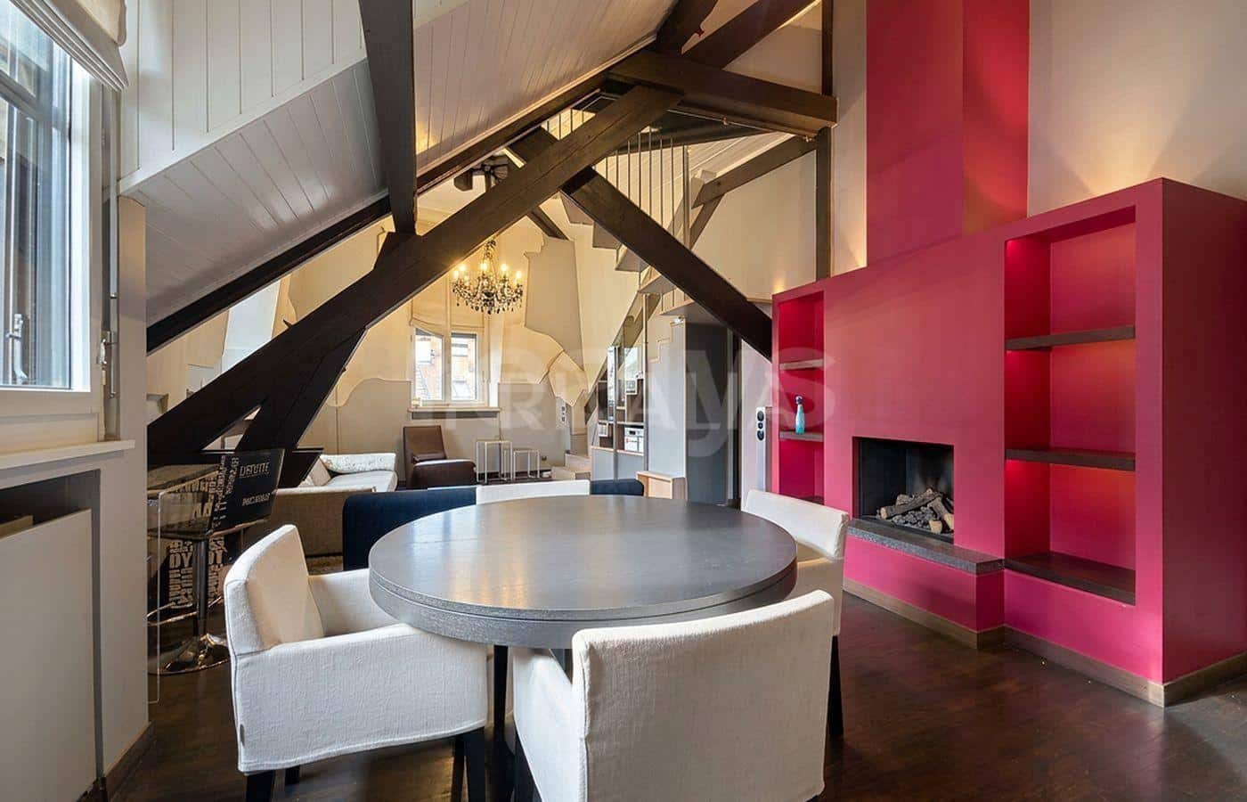 PrivaliaUnique: Superb flat in the heart of Eaux-Vives with converted attic space