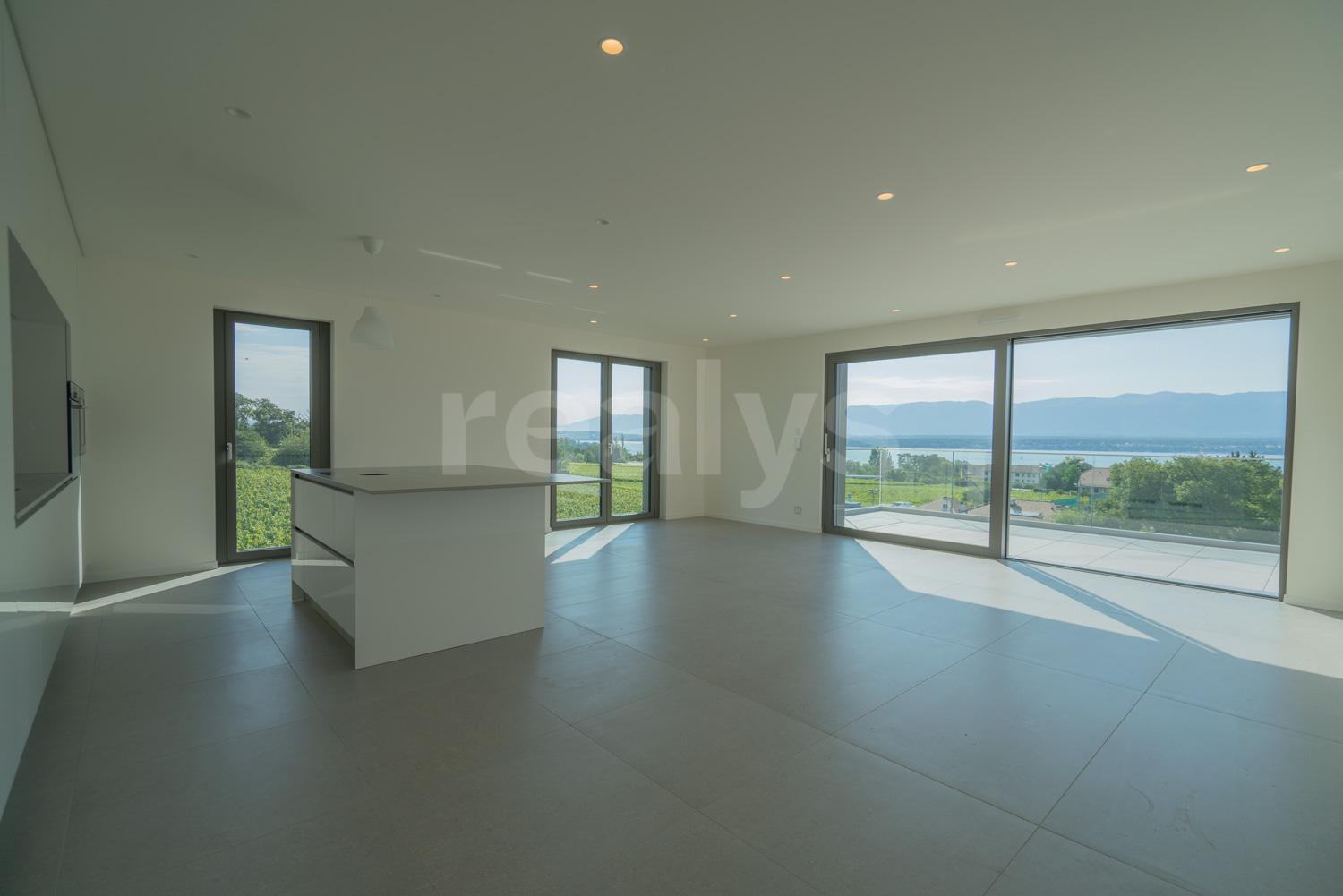 Privalia4 room flat in a new high-end residence