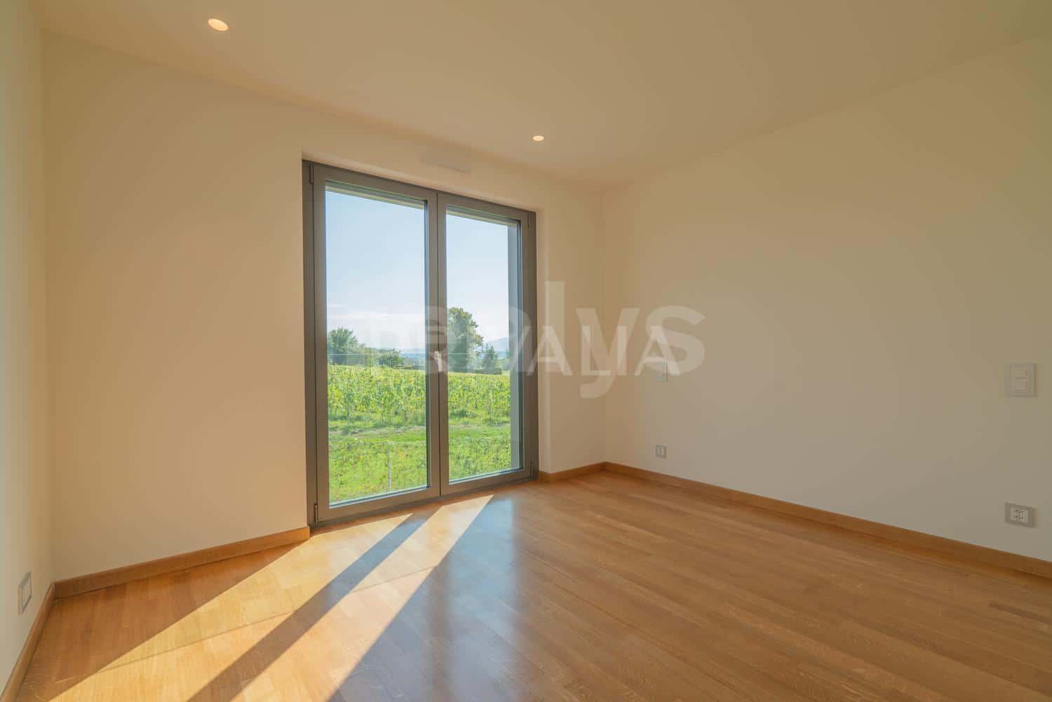 Privalia5-room flat in a new high-end residence